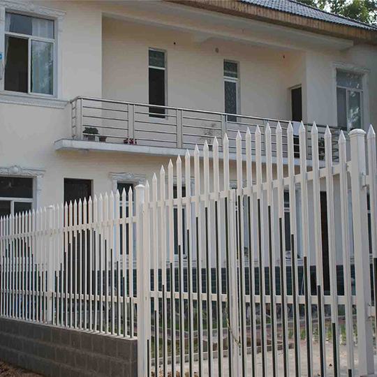 PVC护栏